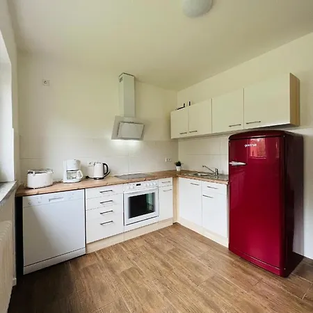 Helles Storchenblick Apartment *