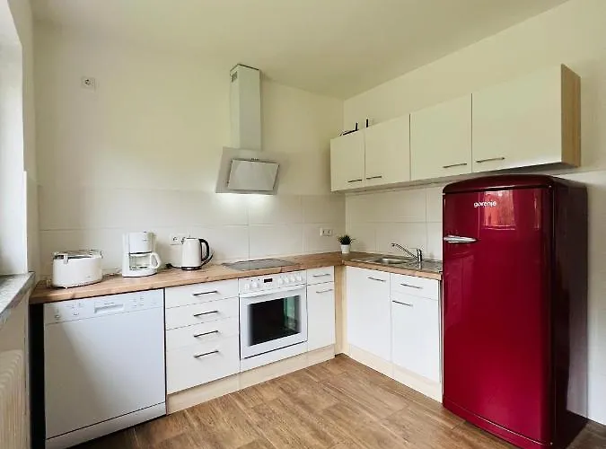 Helles Storchenblick Appartement *